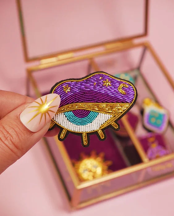 Broche Oeil Magic
