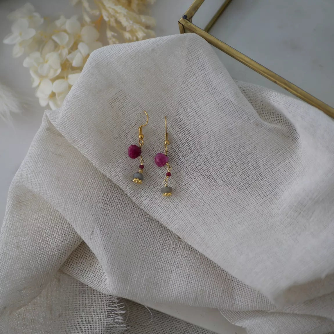 Boucles d'oreilles Mahita rubellite et labradorite