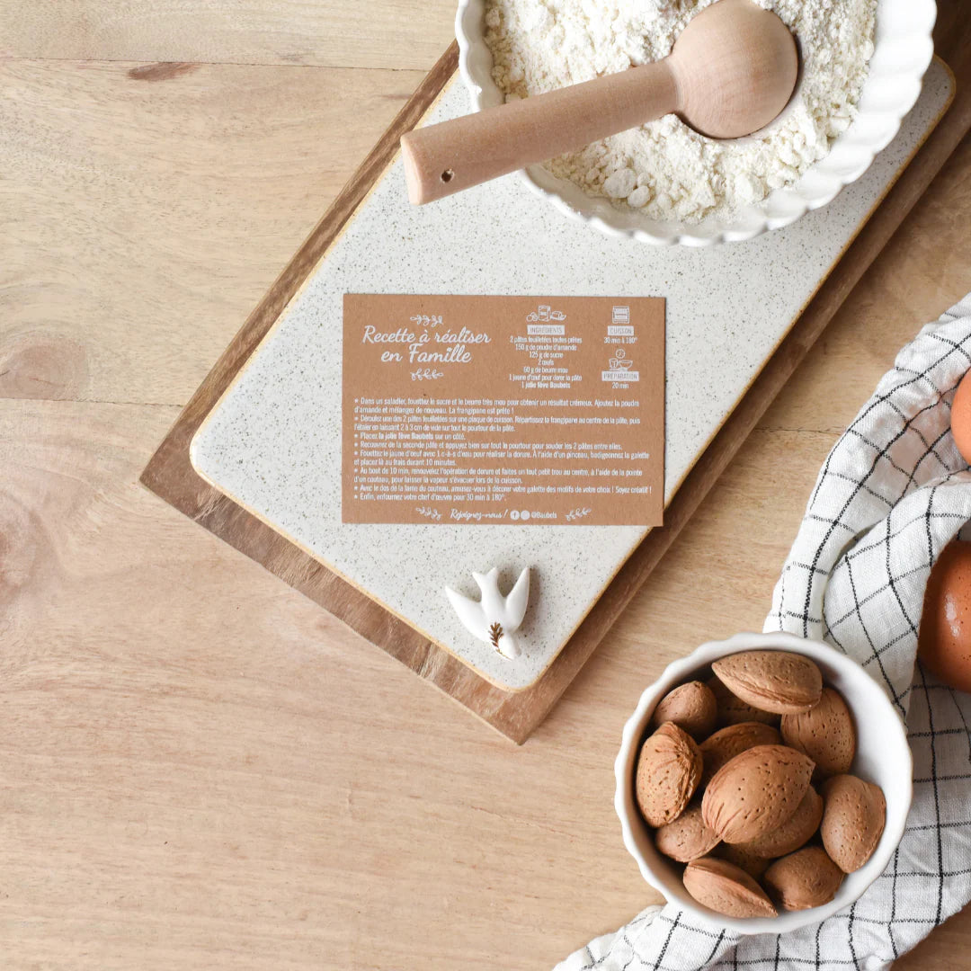 Fève Colombe en janvier, porte-bonheur à l'année