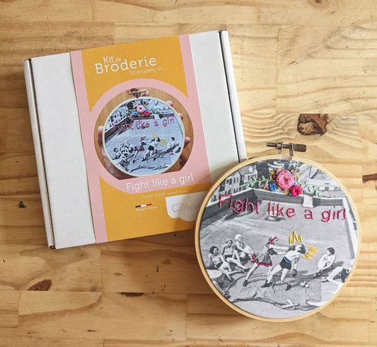 Kit de broderie - bats toi comme une fille