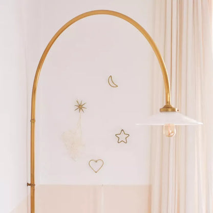 Clou en laiton doré