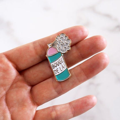 Pin's émaillé "Bouge de là" MC Solaar