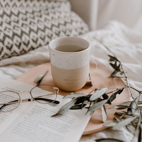 Mug en grès Do Nothing Club