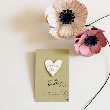 Pin's "Viens On Sème"