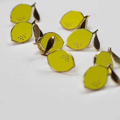 Pin's "Un zeste d'amour"